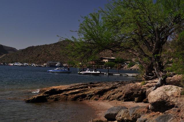 Lake Roosevelt marina